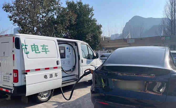 江城区汽车搭电