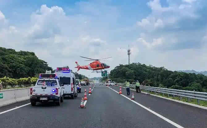江城区高速公路汽车救援案例